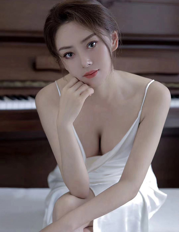 吉隆坡伴游模特